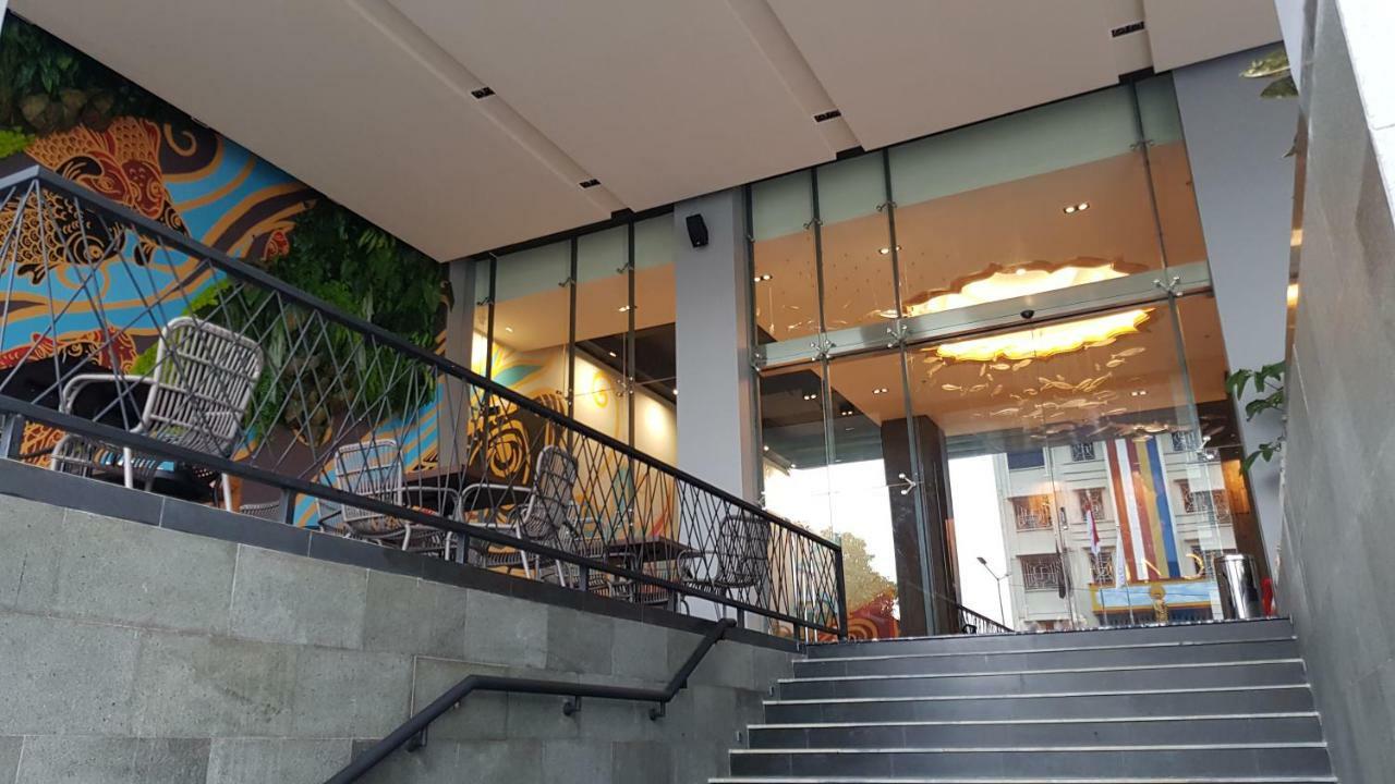 Luminor Hotel Jakarta Kota By Wh Dış mekan fotoğraf